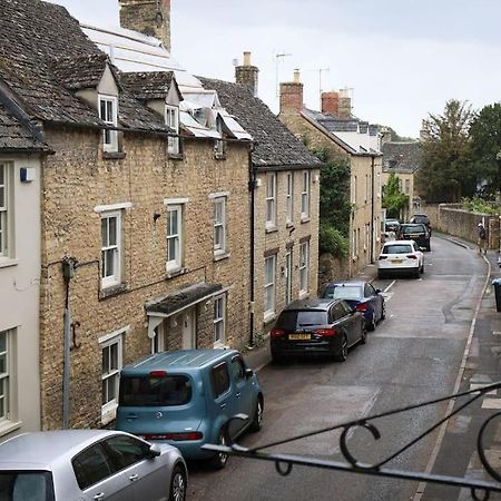 Spacious 1-Bed Apartment With Super King Or Twin In Central Charlbury, Cotswolds Exteriér fotografie