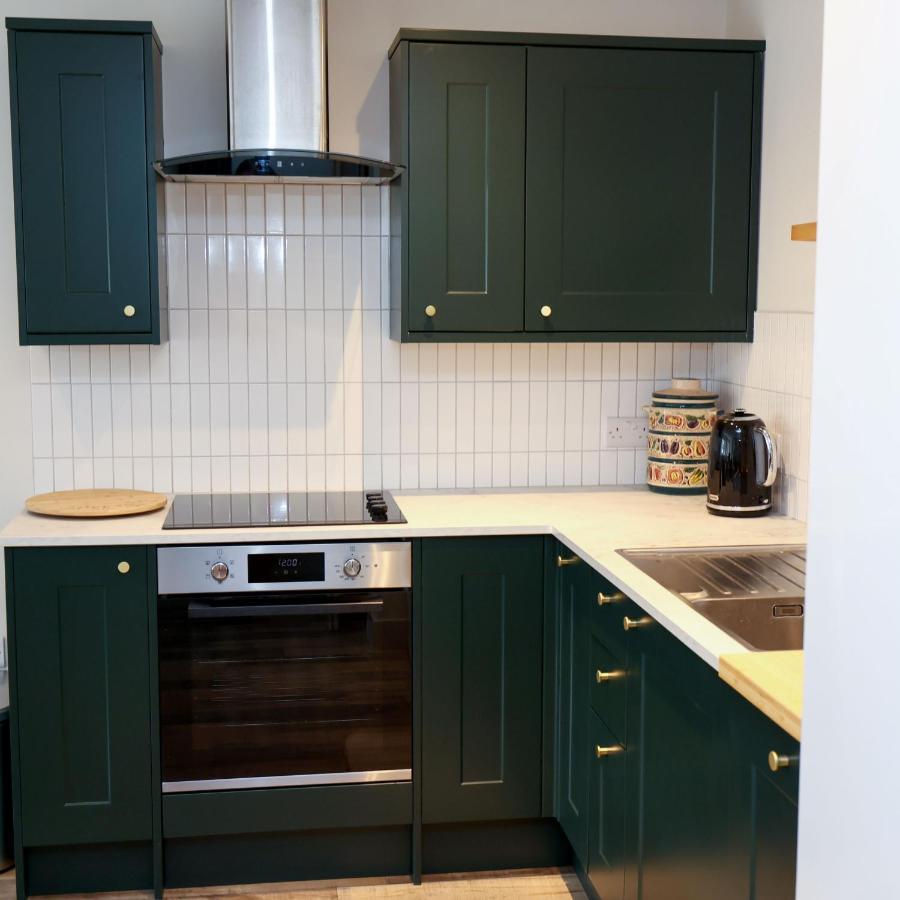 Spacious 1-Bed Apartment With Super King Or Twin In Central Charlbury, Cotswolds Exteriér fotografie